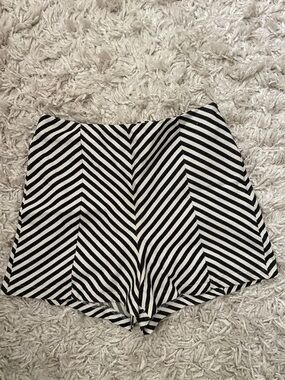 Bar III High-Waist Black & White Striped Women’s Shorts